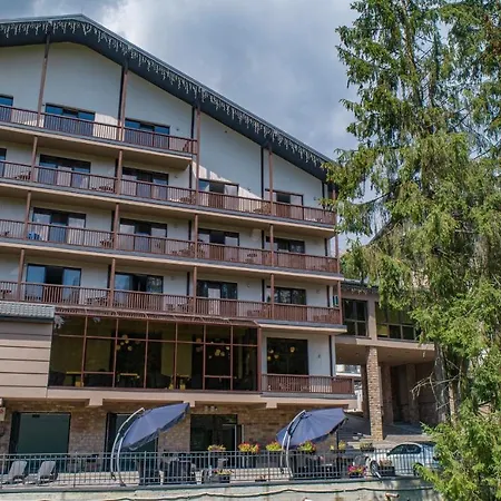 Girski Hotel&spa *