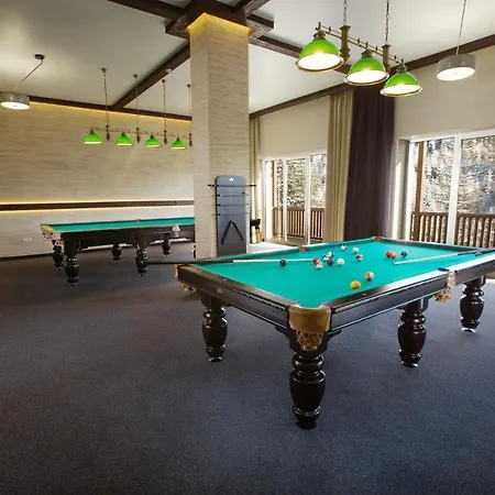Girski Hotel&spa ホテル