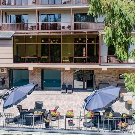 Girski Hotel&spa בוקובל