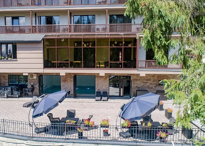 Girski Hotel&spa בוקובל